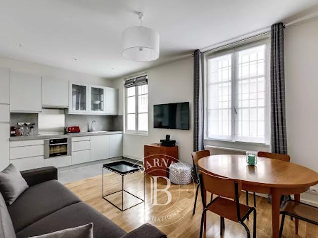 Location Appartement 2 pièces 53 m2 Paris 19ème