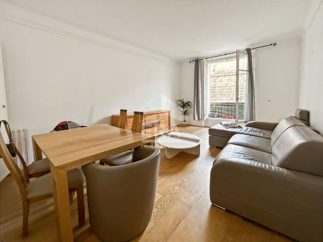 Location Appartement 2 pièces 53m²