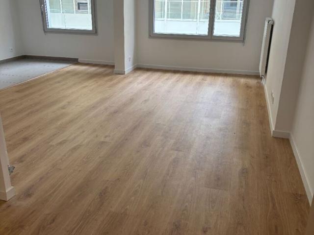 Location Appartement 2 pièces 53m²