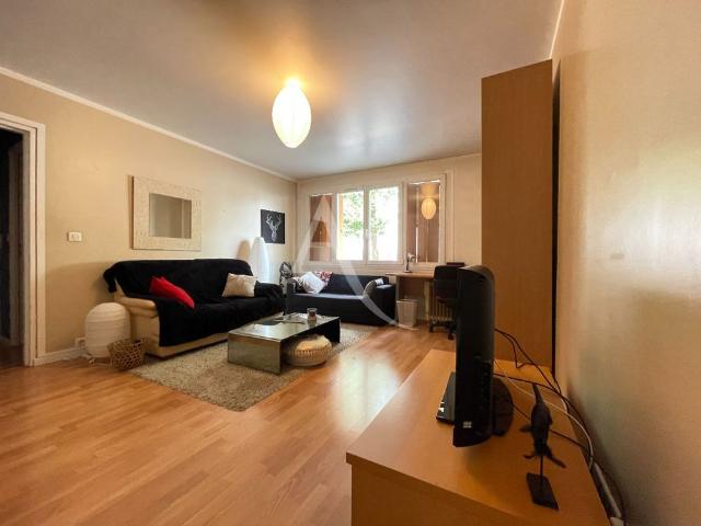 Location Appartement 2 pièces 53m²