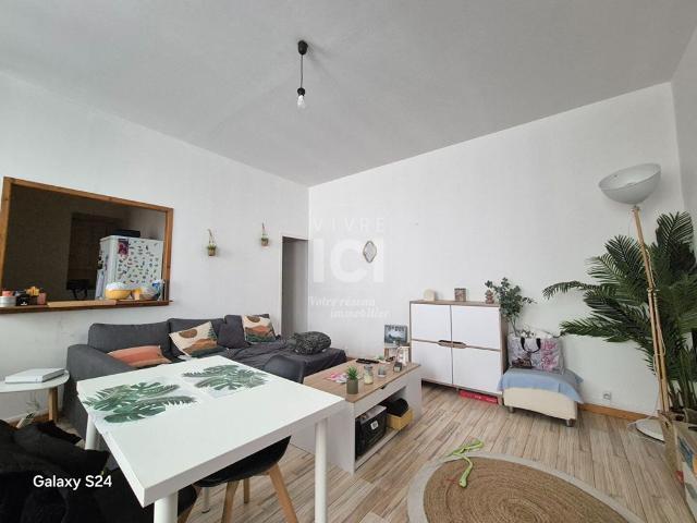Location Appartement 2 pièces 53m²