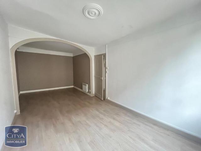 Location Appartement 2 pièces 53m² BOURGES 18000
