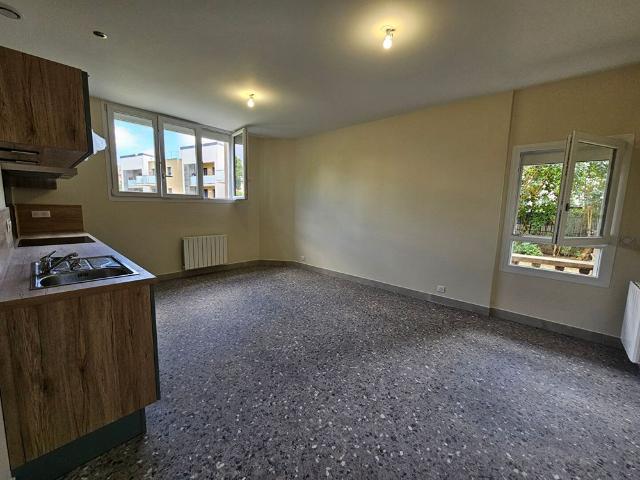 Location Appartement 2 pièces 53m² BESANCON 25000