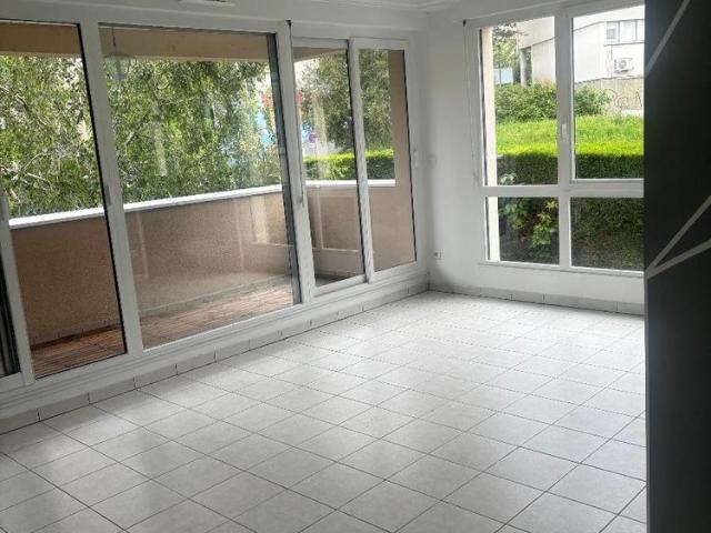 Location Appartement 2 pièces 53m² LA MULATIERE 69350