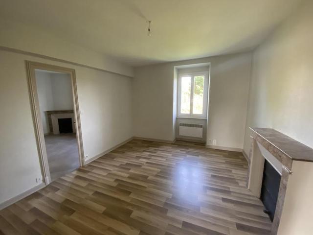 Location Appartement 2 pièces 53m² MARMAGNE 71710