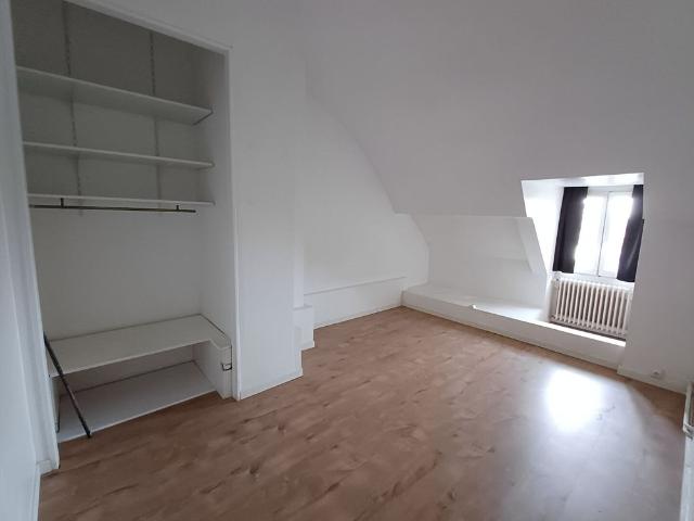 Location Appartement 2 pièces 53m² TOURS 37000