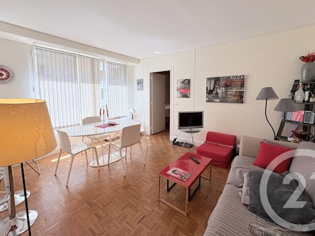 Location Appartement 2 pièces 50.9 m2 Paris 16ème