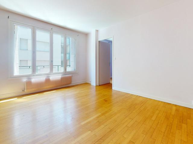 Location appartement 2 pièces, 50.00m², Grenoble