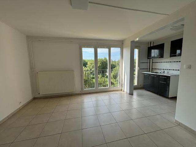 Location Appartement 2 pièces 50 m2 Tergnier