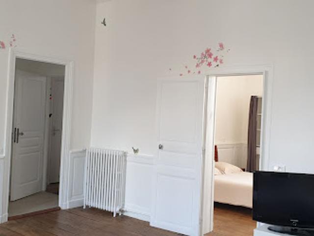 Location Appartement 2 pièces 50 m2 Angouleme