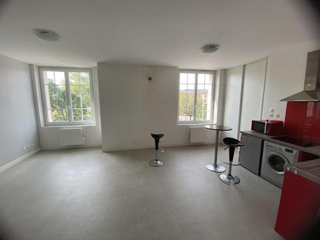 Location Appartement 2 pièces 50 m2 Clermont Ferrand