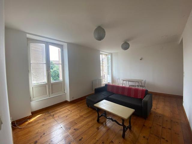 Location Appartement 2 pièces 50 m2 Dax