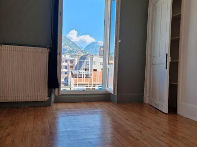 Location Appartement 2 pièces 50 m2 Grenoble