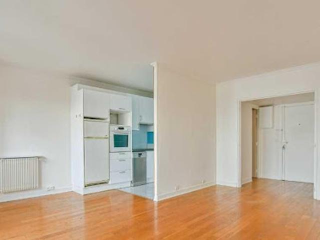 Location Appartement 2 pièces 50 m2 Paris 15ème