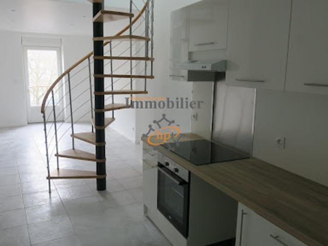 Location Appartement 2 pièces 50 m2 Saint Affrique