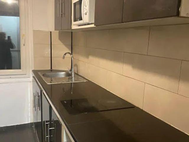 Location Appartement 2 pièces 50 m2 Saint Denis