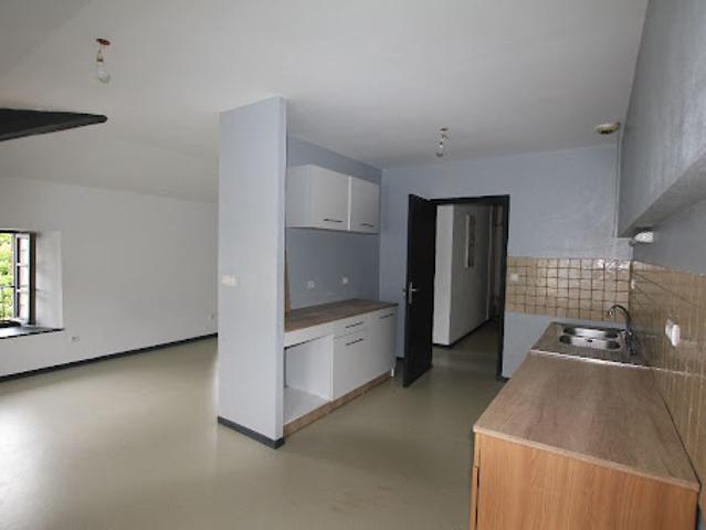 Location Appartement 2 pièces 50 m2 Saint Flour