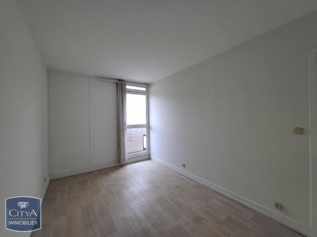Location Appartement 2 pièces 50m² BOURGES 18000