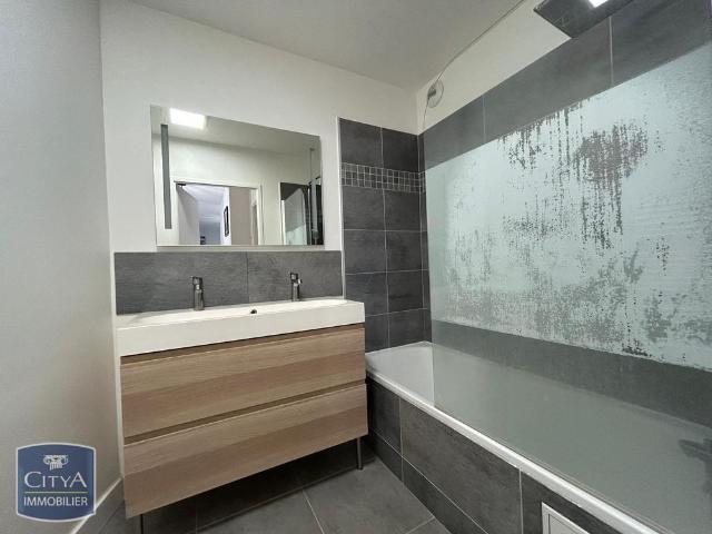 Location Appartement 2 pièces 50m² BORDEAUX 33100