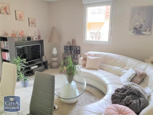 Location Appartement 2 pièces 50m² BEAUNE 21200