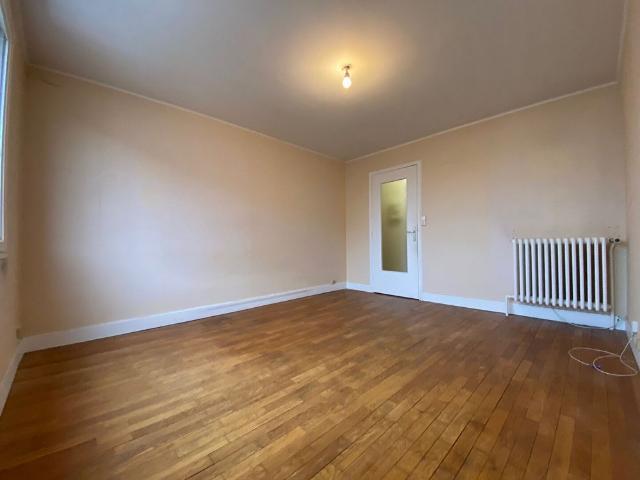 Location Appartement 2 pièces 50m² BESANCON 25000