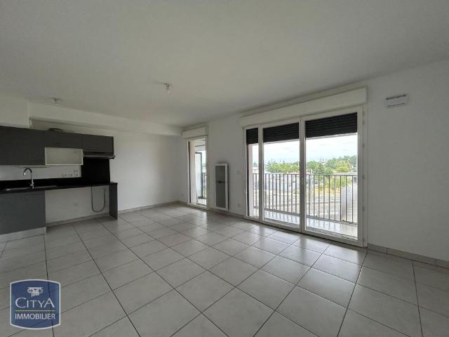 Location Appartement 2 pièces 50m² LORMONT 33310
