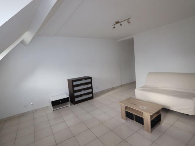 Location Appartement 2 pièces 50m² LA CHARITE SUR LOIRE 58400