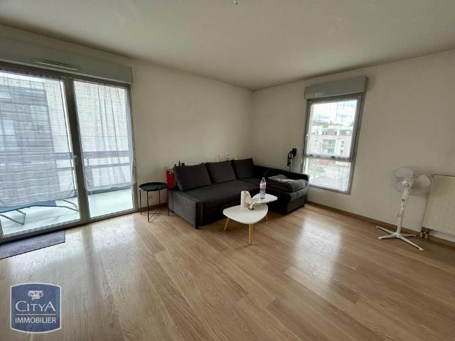Location Appartement 2 pièces 50m² LA RICHE 37520