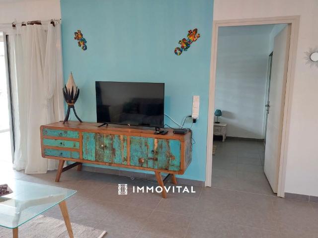 Location Appartement 2 pièces 50m² LE MOULE 97160