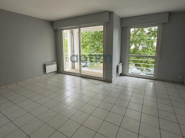 Location Appartement 2 pièces 50m² MONTAIGU VENDEE 85600