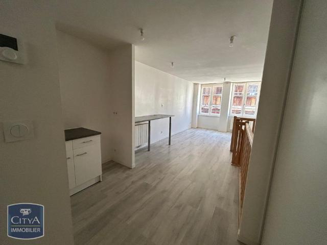 Location Appartement 2 pièces 50m² MACON 71000