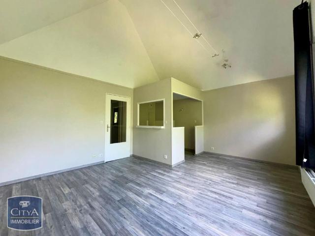Location Appartement 2 pièces 50m² VILLENEUVE D ASCQ 59650