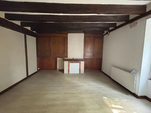 Location appartement 2 pièces, 51.54m², Blois