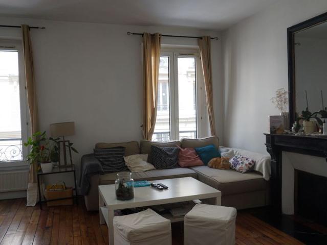 Location appartement 2 pièces, 51.05m², Paris 17