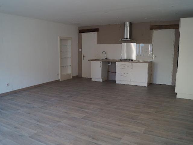Location Appartement 2 pièces 51.25 m2 Brissac Quincé