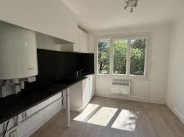 location appartement 2 pièces 51 m2 herault 34920 770 €