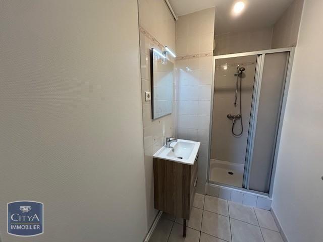 Location Appartement 2 pièces 51m² ST CYR SUR LOIRE 37540