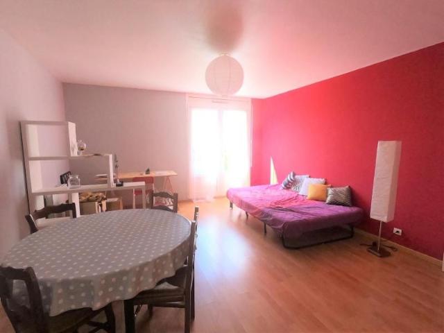 Location Appartement 2 pièces 51m² POITIERS 86000