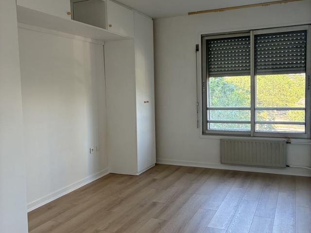 Location Appartement 2 pièces 51m² PARIS 17ème