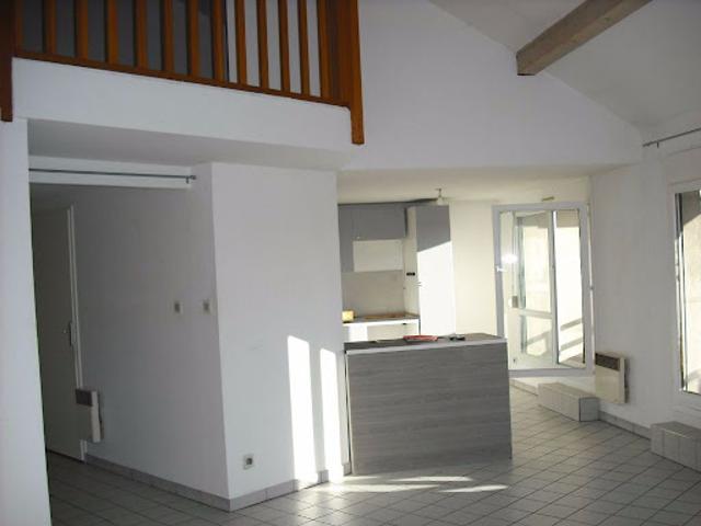 Location Appartement 2 pièces 52 m2 Lyon 3ème