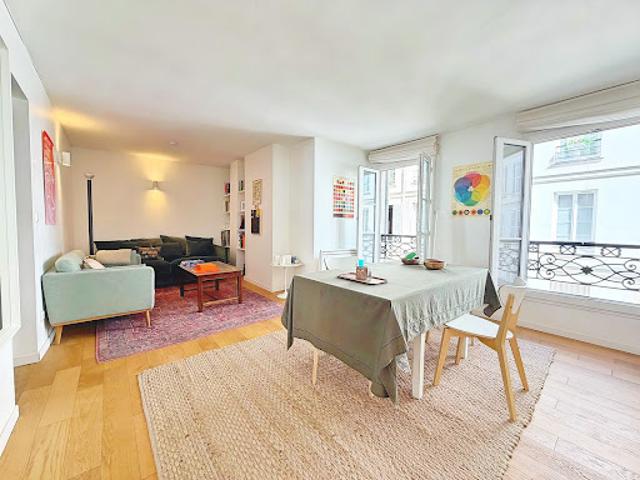 Location Appartement 2 pièces 52.2 m2 Paris 3ème