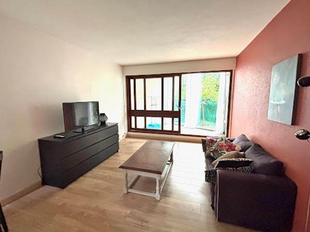 Location Appartement 2 pièces 52.31 m2 Le Chesnay Rocquencourt