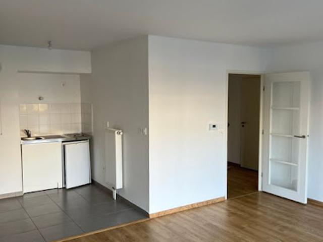 Location Appartement 2 pièces 52 m2 Valenciennes