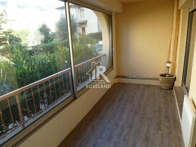 Location Appartement 2 pièces 52 m2 La trinite