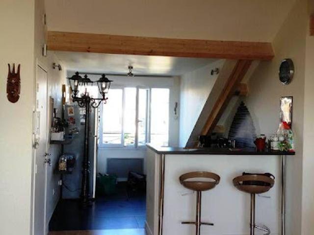 Location Appartement 2 pièces 52 m2 Suresnes