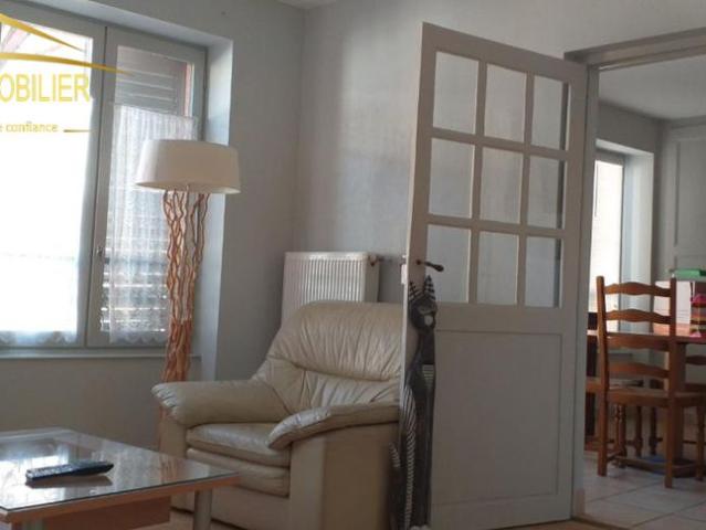 Location Appartement 2 pièces 52m² CHARLIEU 42190