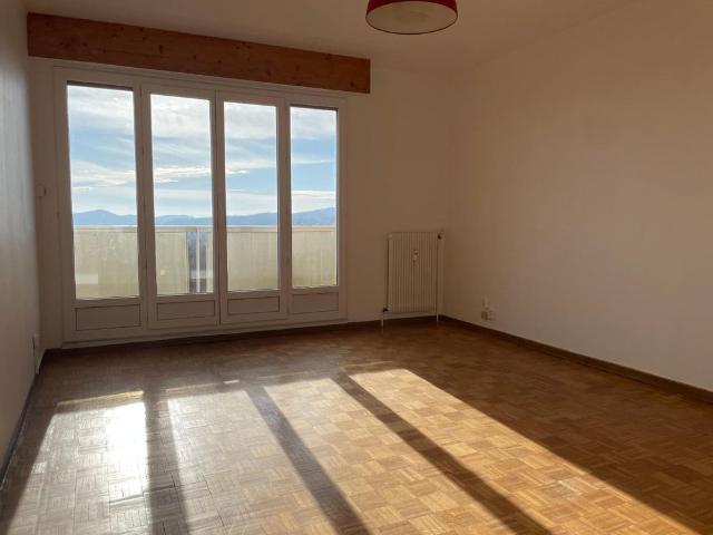 Location Appartement 2 pièces 52m² AUBENAS 07200