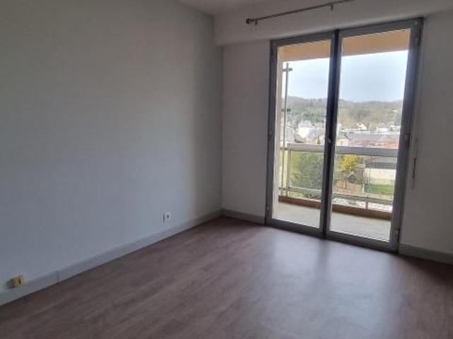 Location Appartement 2 pièces 52m² BRIVE LA GAILLARDE 19100