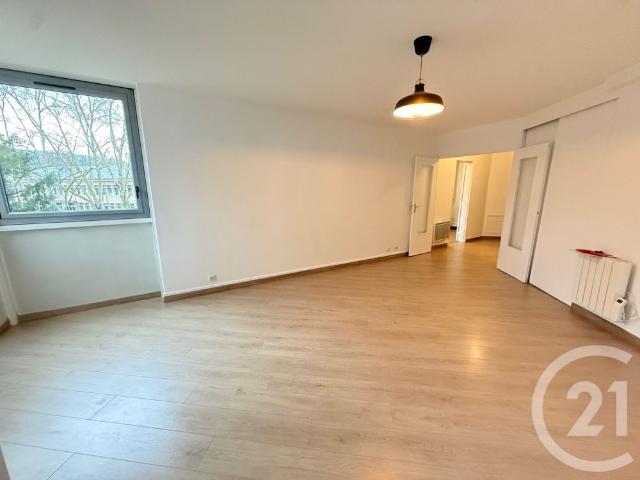 Location Appartement 2 pièces 52m² GIF SUR YVETTE 91190