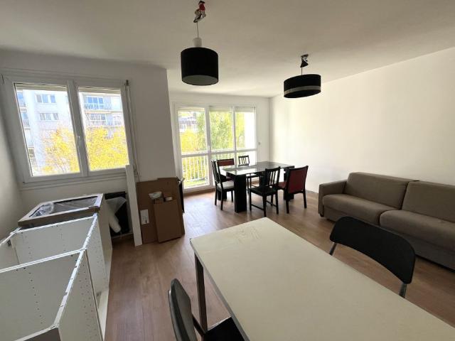 Location Appartement 2 pièces 52m² DEVILLE LES ROUEN 76250